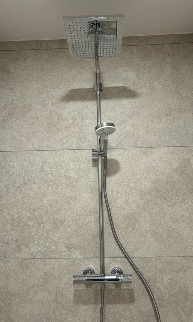 Pronájem bytu 3+1 108 m², Scheckertstrasse 2, Zell am Main, Bavorsko Pronájem bytu 3+1 108 m², Scheckertstrasse 2, Zell am Main, Bavorsko