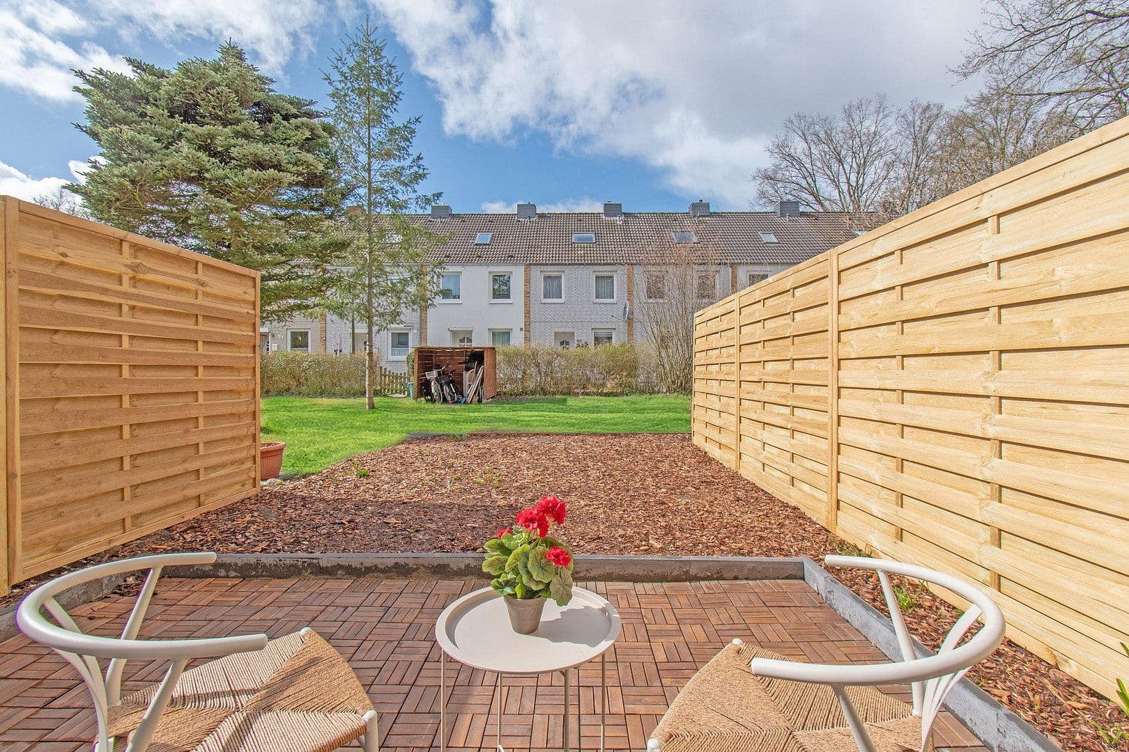 Prodej domu 87 m², pozemek 135 m², Hamburg, Hamburg Prodej domu 87 m², pozemek 135 m², Hamburg, Hamburg