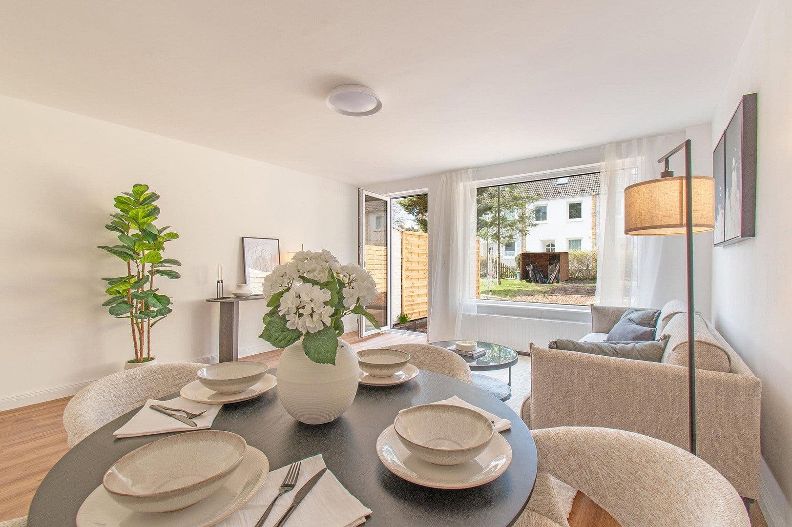 Prodej domu 87 m², pozemek 135 m², Hamburg, Hamburg Prodej domu 87 m², pozemek 135 m², Hamburg, Hamburg