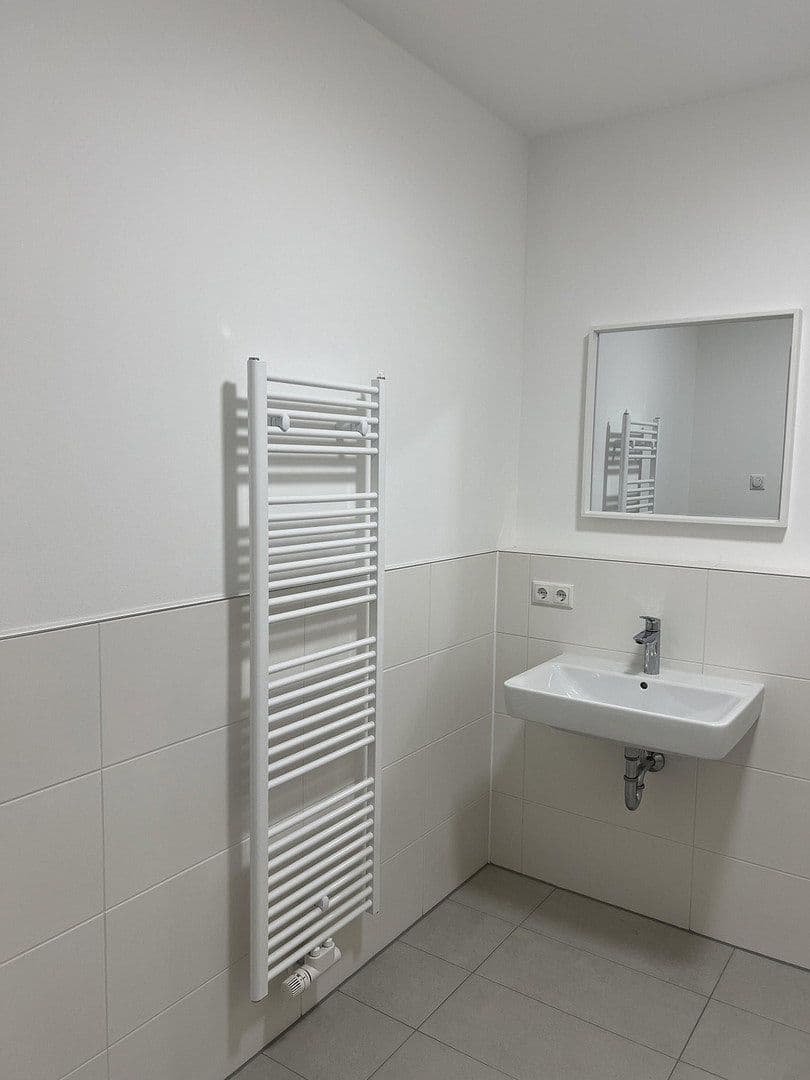 Pronájem bytu 2+1 60 m², An der alten Gärtnerei 34A, Berlin, Berlín Pronájem bytu 2+1 60 m², An der alten Gärtnerei 34A, Berlin, Berlín