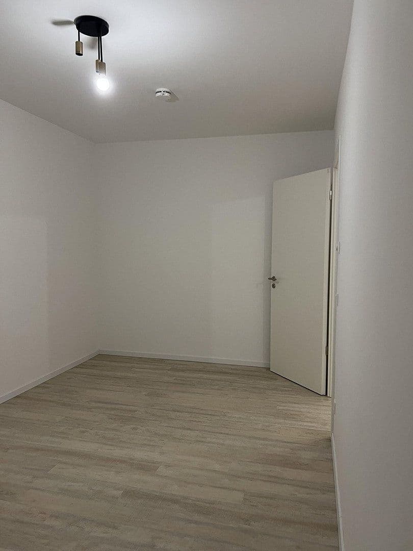 Pronájem bytu 2+1 60 m², An der alten Gärtnerei 34A, Berlin, Berlín Pronájem bytu 2+1 60 m², An der alten Gärtnerei 34A, Berlin, Berlín