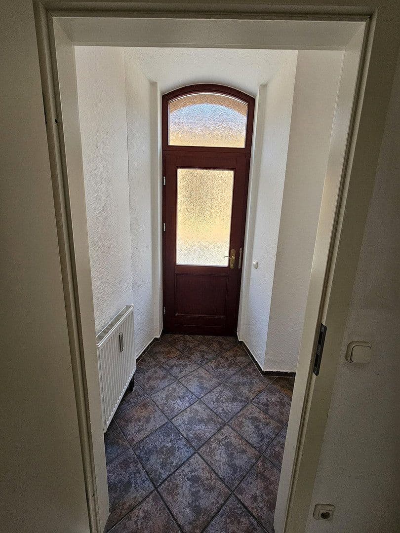 Pronájem bytu 4+1 135 m², Kitscherstr, 10, Křemeničov, Sasko Pronájem bytu 4+1 135 m², Kitscherstr, 10, Křemeničov, Sasko