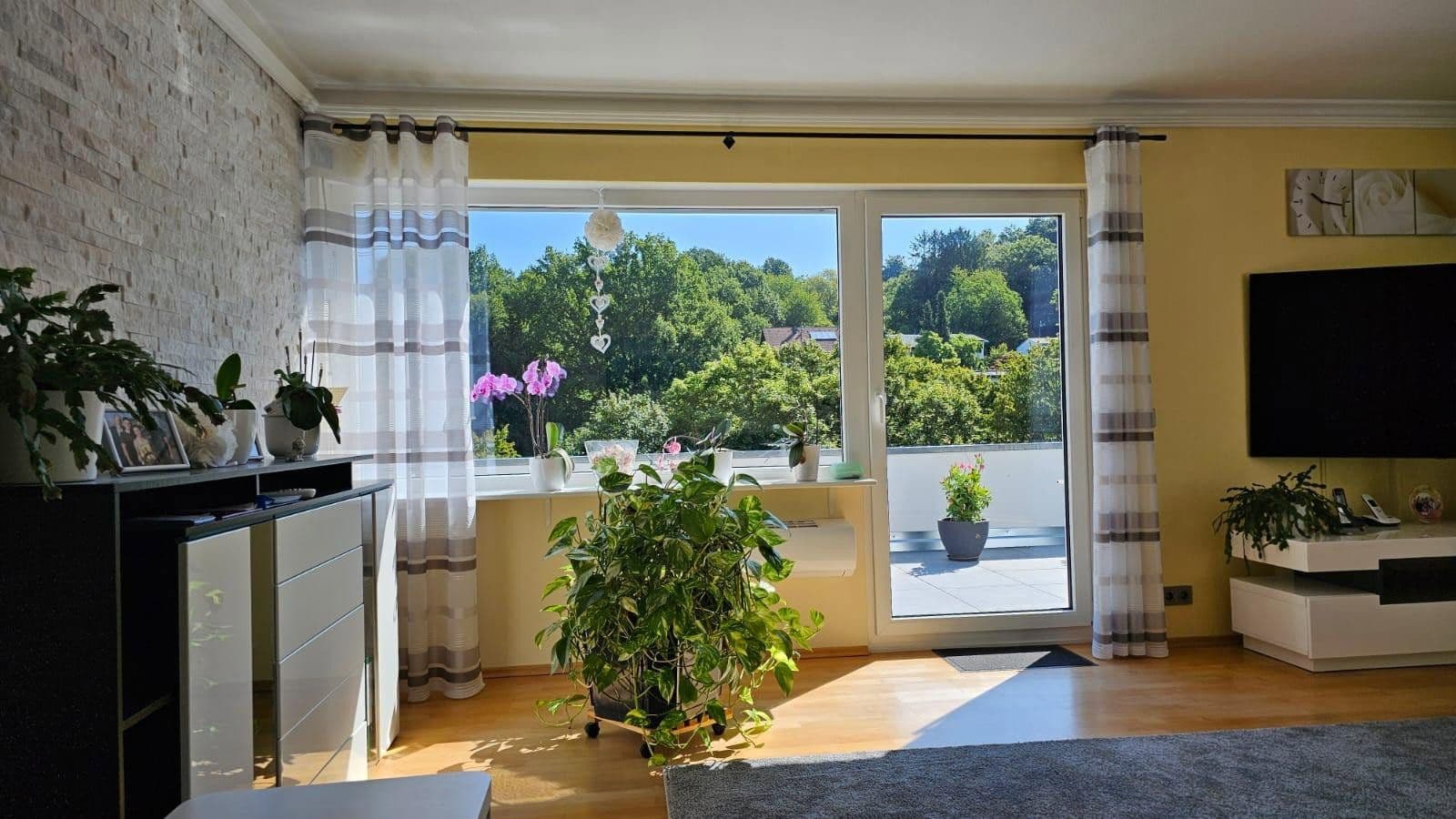 Prodej bytu 4+kk 133 m², Baden-Baden Haueneberstein, Bádensko-Württembersko Prodej bytu 4+kk 133 m², Baden-Baden Haueneberstein, Bádensko-Württembersko