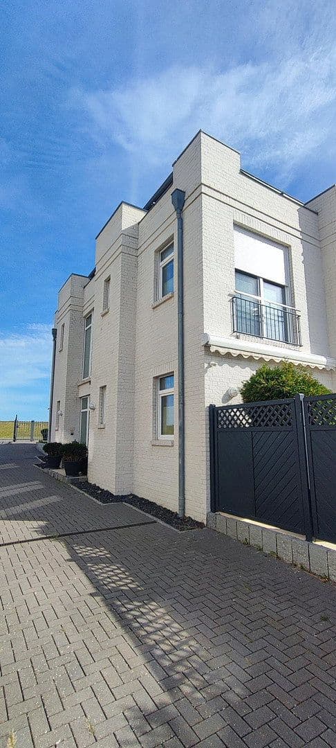 Prodej domu 340 m², pozemek 1.040 m², Schönberg (Holstein), Šlesvicko-Holštýnsko Prodej domu 340 m², pozemek 1.040 m², Schönberg (Holstein), Šlesvicko-Holštýnsko