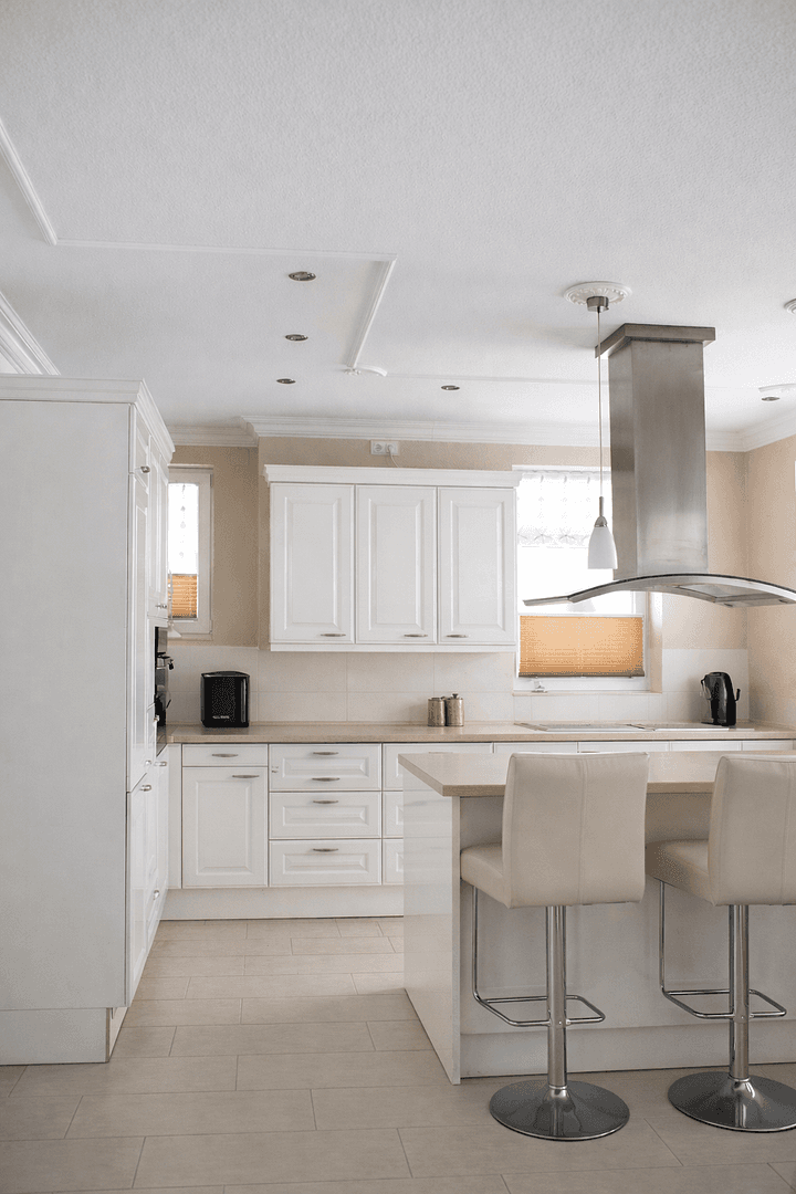 Prodej domu 340 m², pozemek 1.040 m², Schönberg (Holstein), Šlesvicko-Holštýnsko Prodej domu 340 m², pozemek 1.040 m², Schönberg (Holstein), Šlesvicko-Holštýnsko