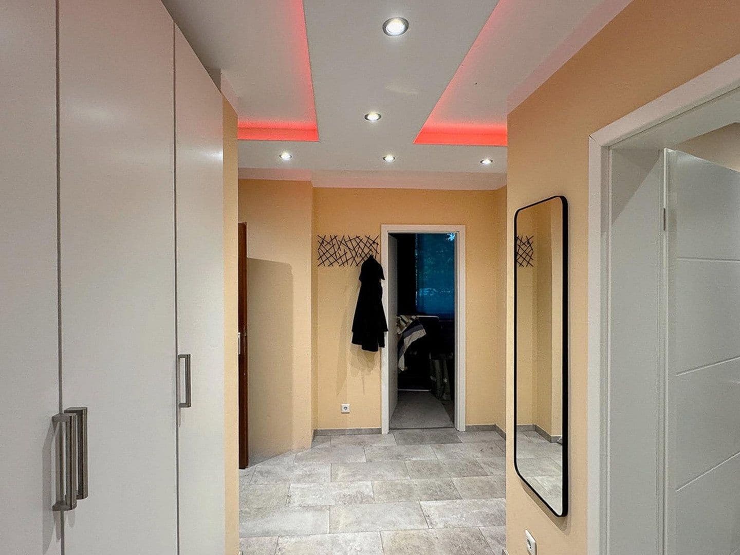 Prodej bytu 2+1 64 m², Friedrichstraße 55, Köln, Severní Porýní-Vestfálsko Prodej bytu 2+1 64 m², Friedrichstraße 55, Köln, Severní Porýní-Vestfálsko