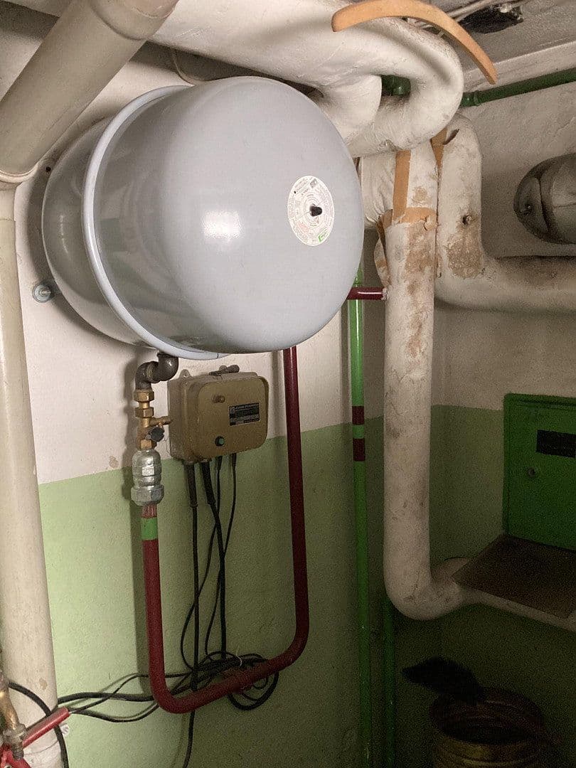 Prodej domu 196 m², pozemek 600 m², Erkenbrechtsweiler, Bádensko-Württembersko Prodej domu 196 m², pozemek 600 m², Erkenbrechtsweiler, Bádensko-Württembersko