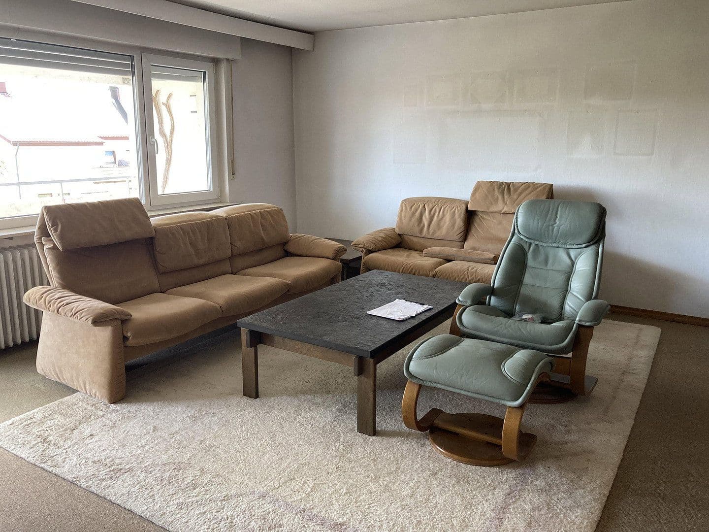 Prodej domu 196 m², pozemek 600 m², Erkenbrechtsweiler, Bádensko-Württembersko Prodej domu 196 m², pozemek 600 m², Erkenbrechtsweiler, Bádensko-Württembersko