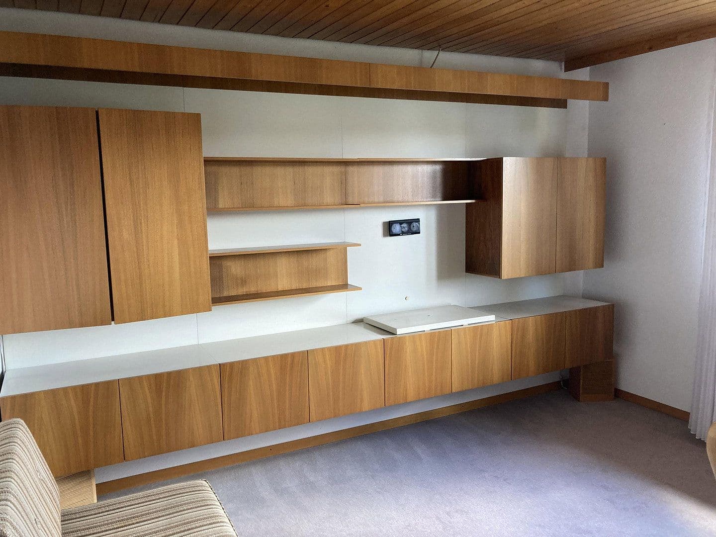 Prodej domu 196 m², pozemek 600 m², Erkenbrechtsweiler, Bádensko-Württembersko Prodej domu 196 m², pozemek 600 m², Erkenbrechtsweiler, Bádensko-Württembersko