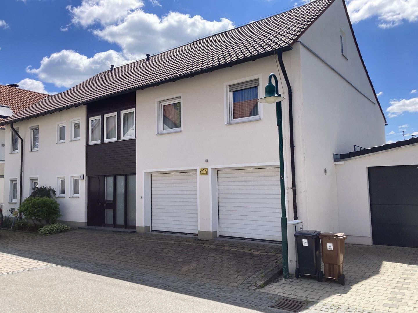 Prodej domu 196 m², pozemek 600 m², Erkenbrechtsweiler, Bádensko-Württembersko Prodej domu 196 m², pozemek 600 m², Erkenbrechtsweiler, Bádensko-Württembersko