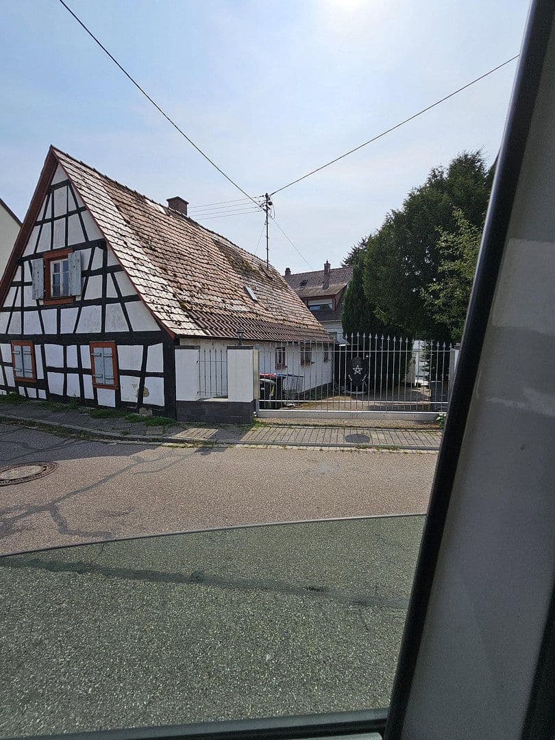 Prodej domu 165 m², pozemek 485 m², Karlsruhe, Bádensko-Württembersko Prodej domu 165 m², pozemek 485 m², Karlsruhe, Bádensko-Württembersko