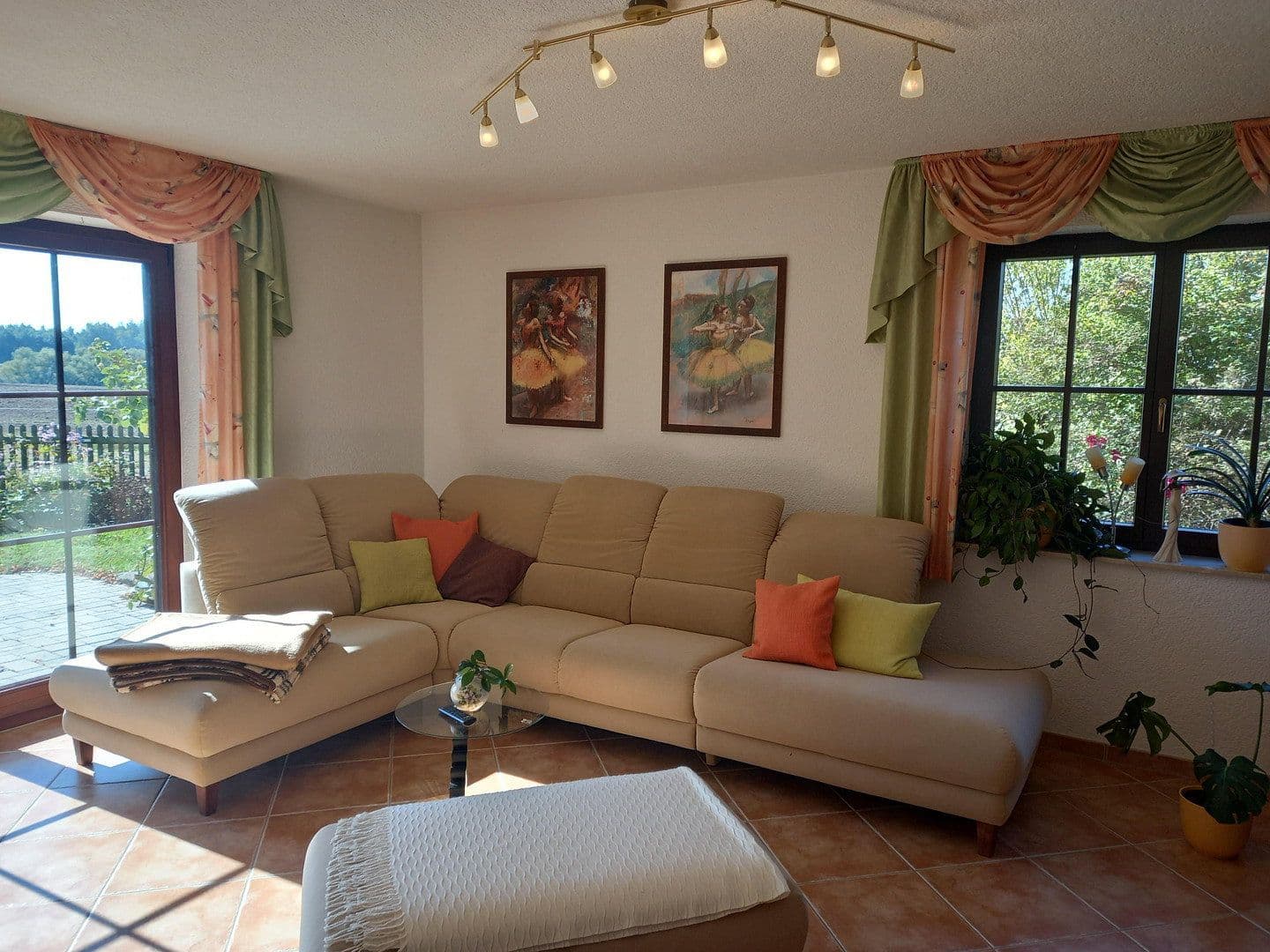 Prodej domu 329 m², pozemek 2.867 m², St. Egidien, Sasko Prodej domu 329 m², pozemek 2.867 m², St. Egidien, Sasko