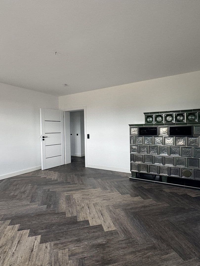 Pronájem bytu 4+1 130 m², Hüfnerstr. 10, Cottbus, Braniborsko Pronájem bytu 4+1 130 m², Hüfnerstr. 10, Cottbus, Braniborsko