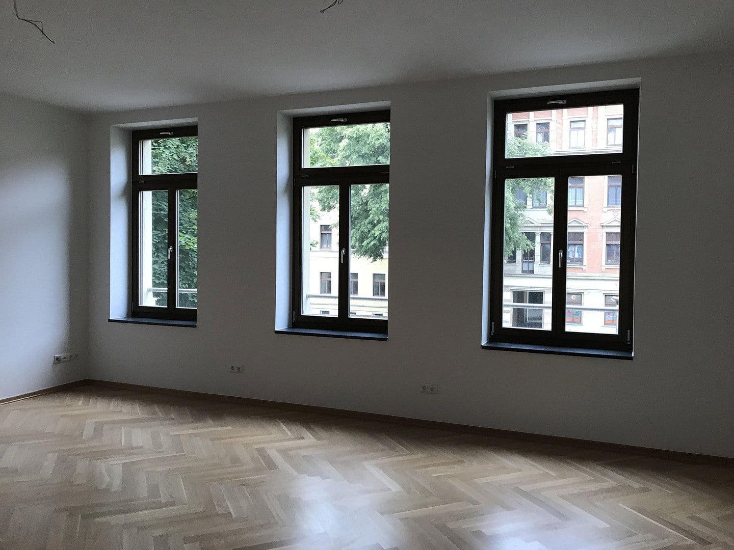 Pronájem bytu 2+1 98 m², Chemnitz, Sasko Pronájem bytu 2+1 98 m², Chemnitz, Sasko