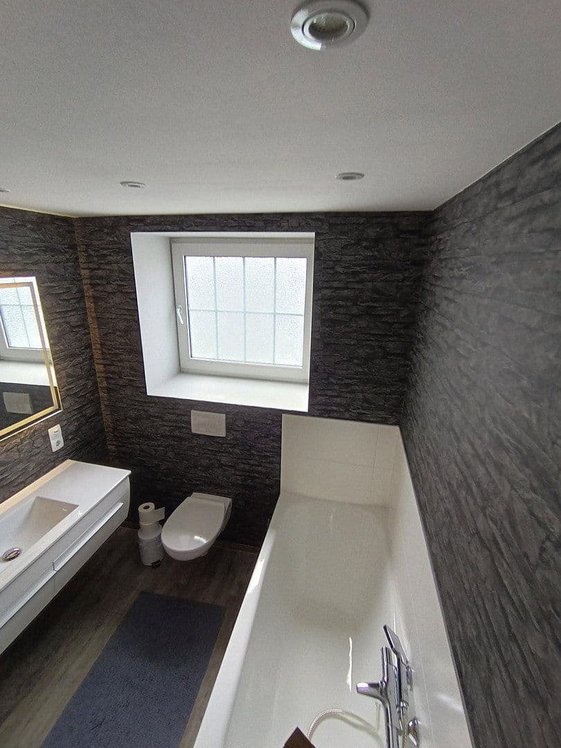 Prodej domu 356 m², pozemek 1.039 m², Swisttal, Severní Porýní-Vestfálsko Prodej domu 356 m², pozemek 1.039 m², Swisttal, Severní Porýní-Vestfálsko