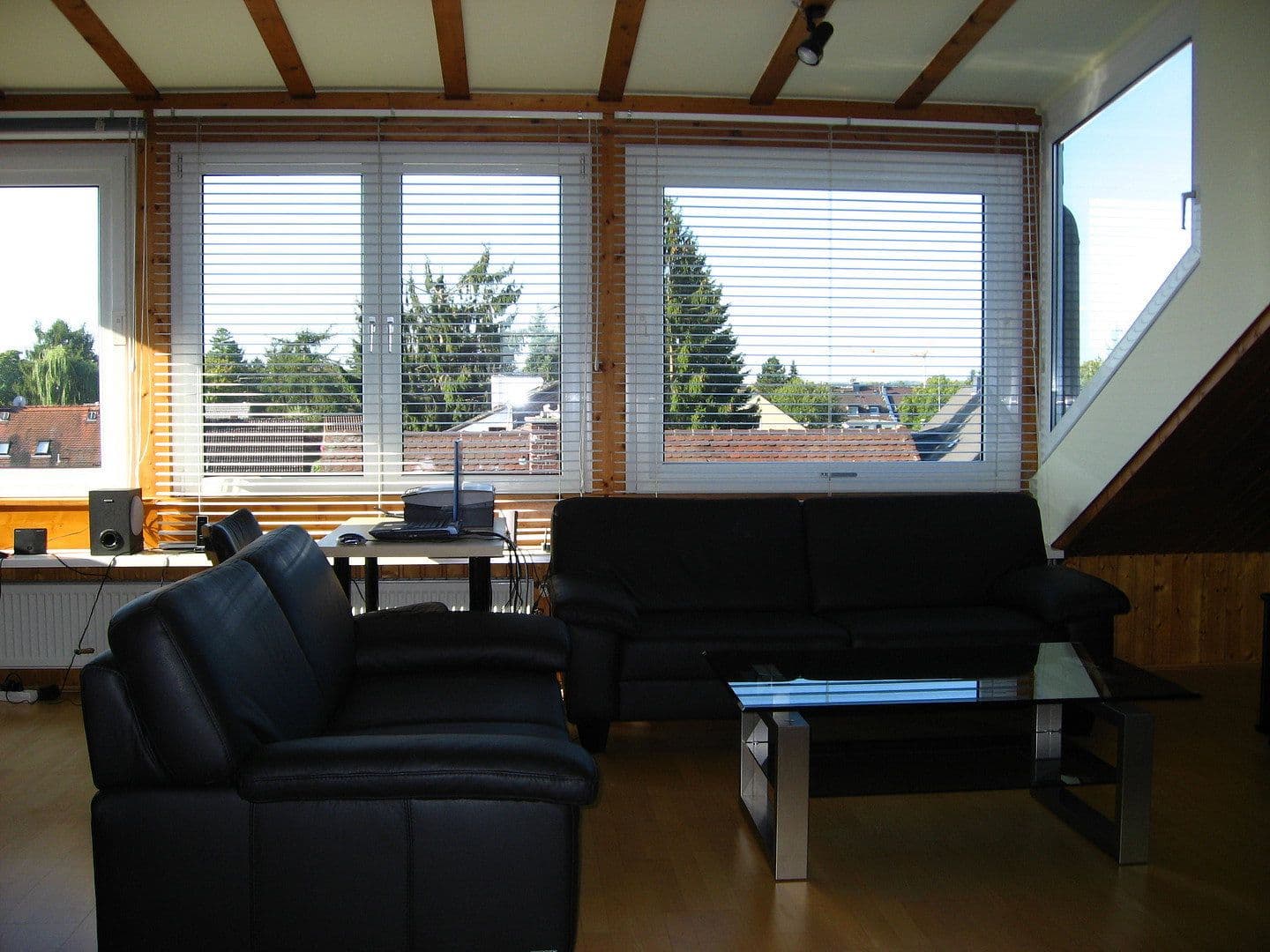 Prodej domu 283 m², pozemek 460 m², Münzenburgstraße 8, Oberursel (Taunus), Hessen Prodej domu 283 m², pozemek 460 m², Münzenburgstraße 8, Oberursel (Taunus), Hessen