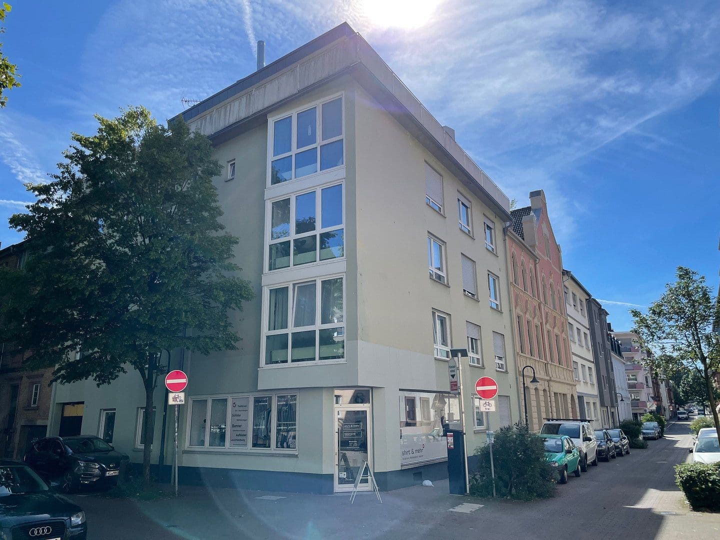 Pronájem bytu 3+1 90 m², St. Franziskus-Str. 9, Kaiserslautern, Porýní-Falc Pronájem bytu 3+1 90 m², St. Franziskus-Str. 9, Kaiserslautern, Porýní-Falc