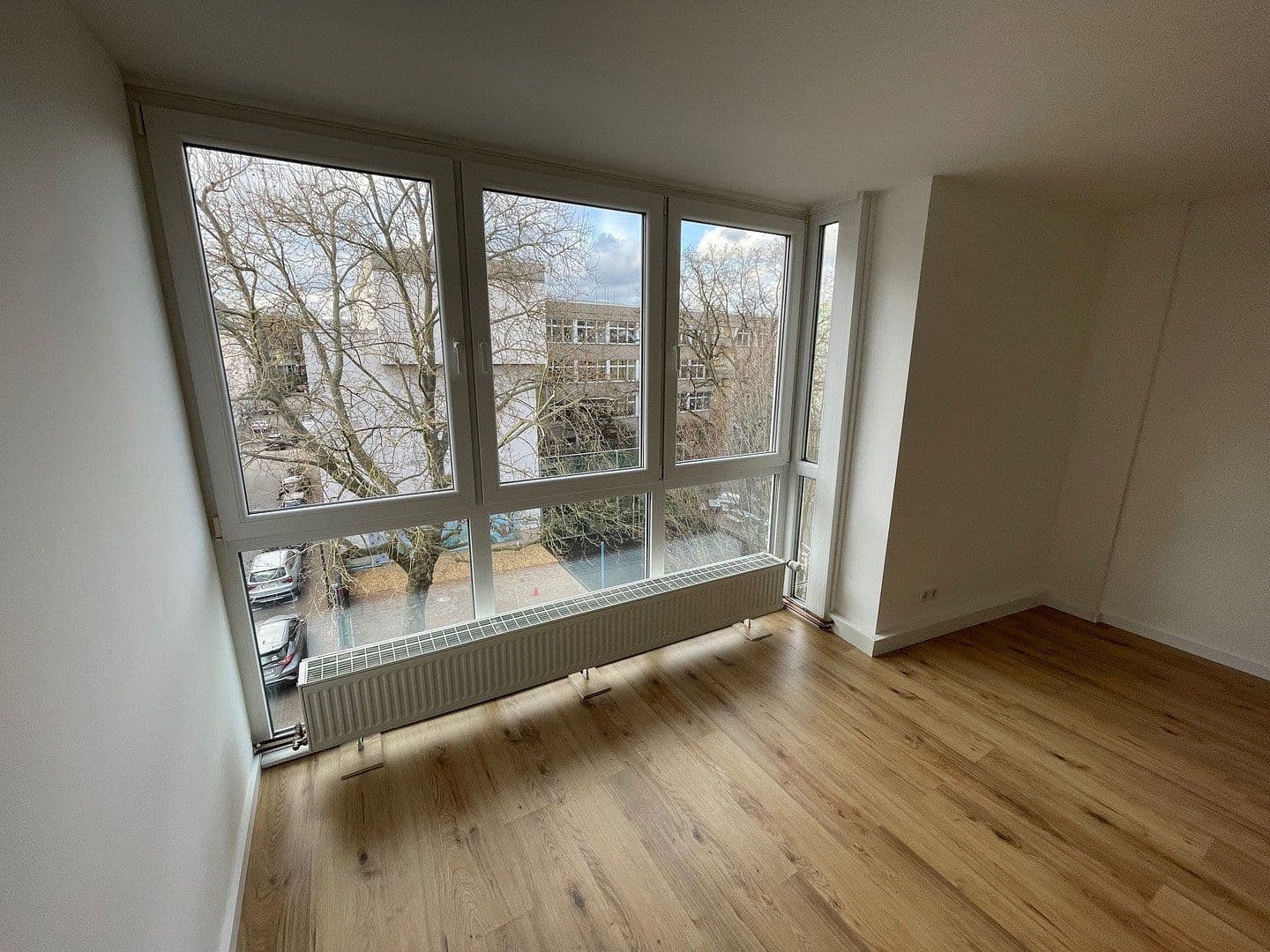 Pronájem bytu 3+1 90 m², St. Franziskus-Str. 9, Kaiserslautern, Porýní-Falc Pronájem bytu 3+1 90 m², St. Franziskus-Str. 9, Kaiserslautern, Porýní-Falc