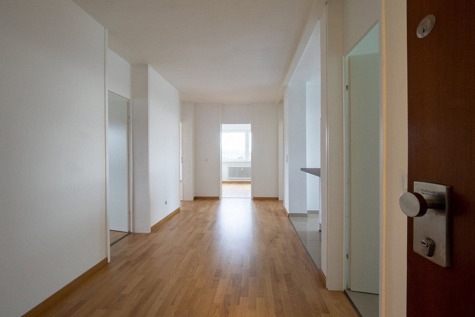 Pronájem bytu 4+1 106 m², Landwehrweg 1, Bad Homburg vor der Höhe, Hessen Pronájem bytu 4+1 106 m², Landwehrweg 1, Bad Homburg vor der Höhe, Hessen