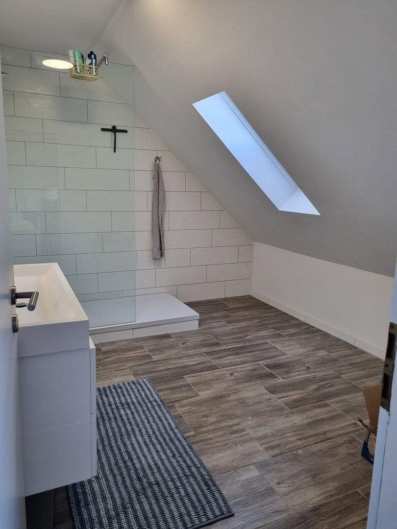 Pronájem bytu 2+1 50 m², Frankenstr. 29, Andernach, Porýní-Falc Pronájem bytu 2+1 50 m², Frankenstr. 29, Andernach, Porýní-Falc