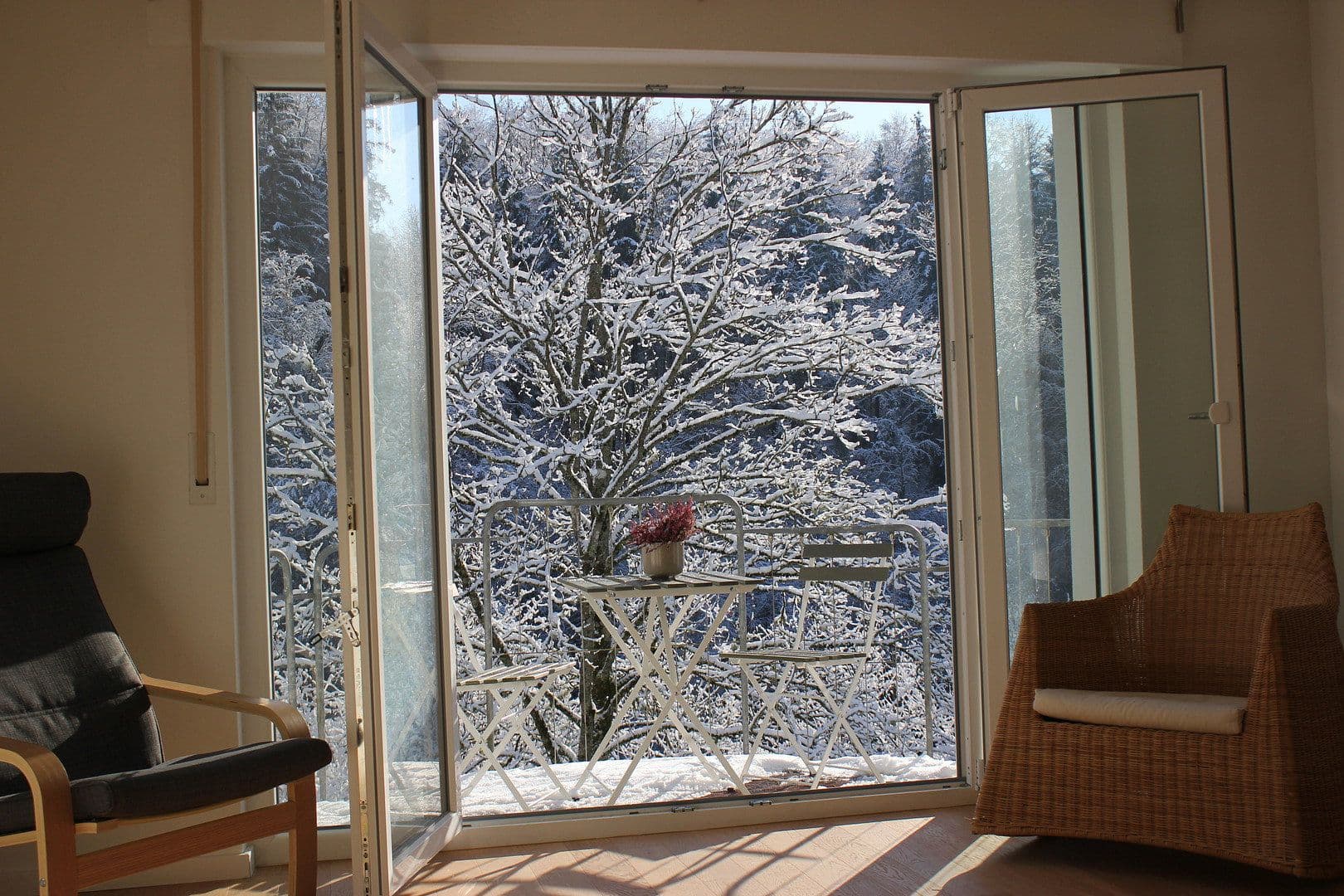 Pronájem bytu 2+1 45 m², Uhingen, Bádensko-Württembersko Pronájem bytu 2+1 45 m², Uhingen, Bádensko-Württembersko