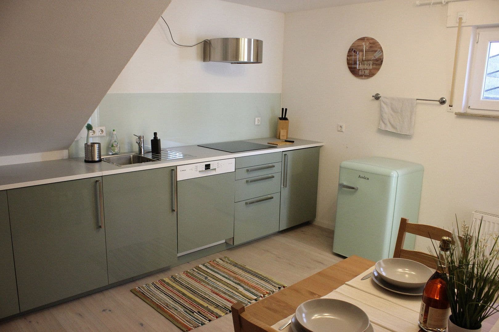 Pronájem bytu 2+1 45 m², Uhingen, Bádensko-Württembersko Pronájem bytu 2+1 45 m², Uhingen, Bádensko-Württembersko