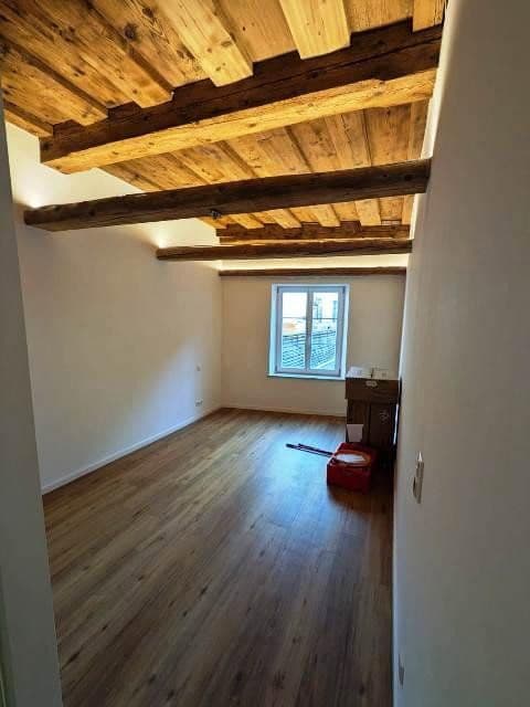 Pronájem bytu 3+1 78 m², Schirmgasse 272, Landshut, Bavorsko Pronájem bytu 3+1 78 m², Schirmgasse 272, Landshut, Bavorsko