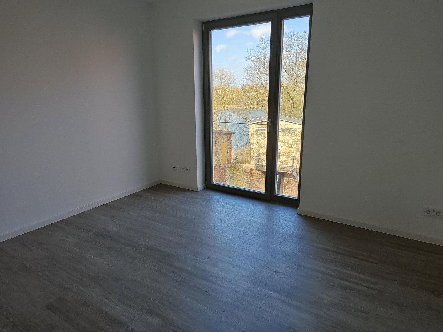 Pronájem bytu 3+1 118 m², Katharinenberg 6, Stralsund, Mecklenburg-Vorpommern Pronájem bytu 3+1 118 m², Katharinenberg 6, Stralsund, Mecklenburg-Vorpommern