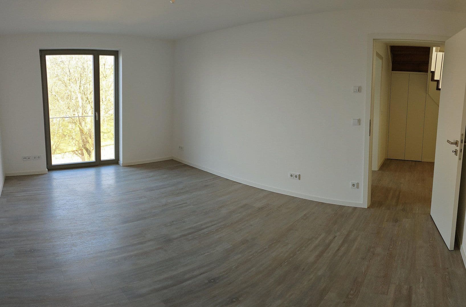 Pronájem bytu 3+1 118 m², Katharinenberg 6, Stralsund, Mecklenburg-Vorpommern Pronájem bytu 3+1 118 m², Katharinenberg 6, Stralsund, Mecklenburg-Vorpommern