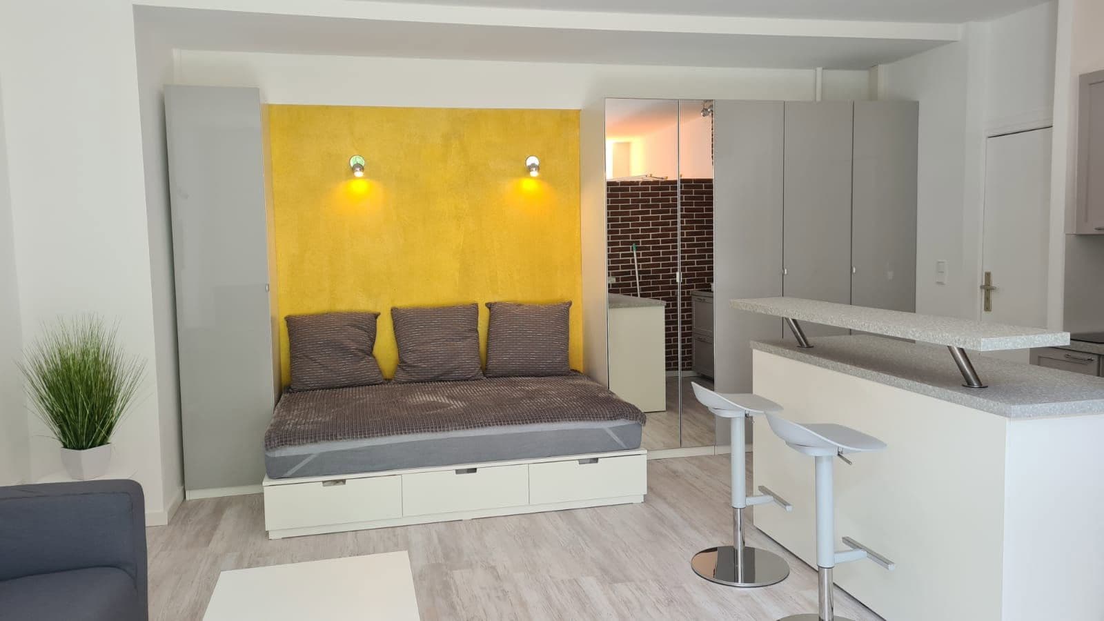 Pronájem bytu 1+1 35 m², Fredericiastrass 3, Berlin, Berlín Pronájem bytu 1+1 35 m², Fredericiastrass 3, Berlin, Berlín