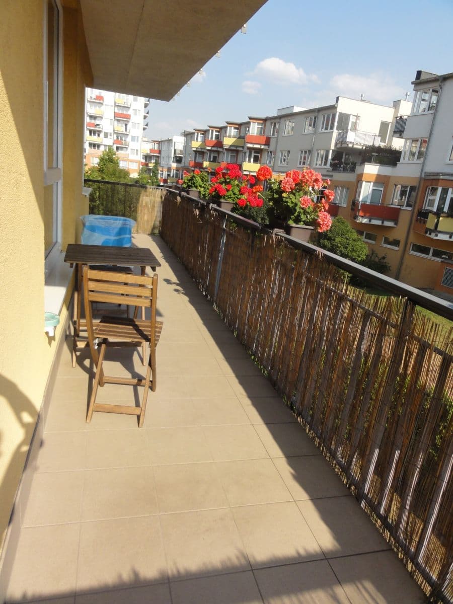 Pronájem bytu 2+kk 46 m², Pod Harfou, Praha, Praha Pronájem bytu 2+kk 46 m², Pod Harfou, Praha, Praha