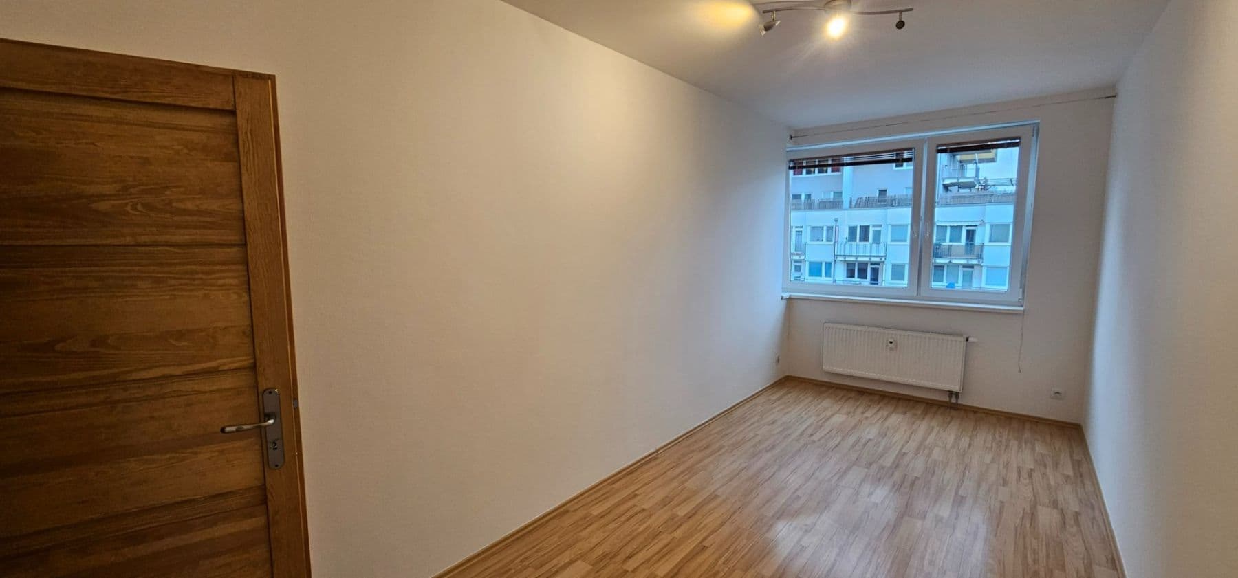 Pronájem bytu 2+kk 46 m², Pod Harfou, Praha, Praha Pronájem bytu 2+kk 46 m², Pod Harfou, Praha, Praha