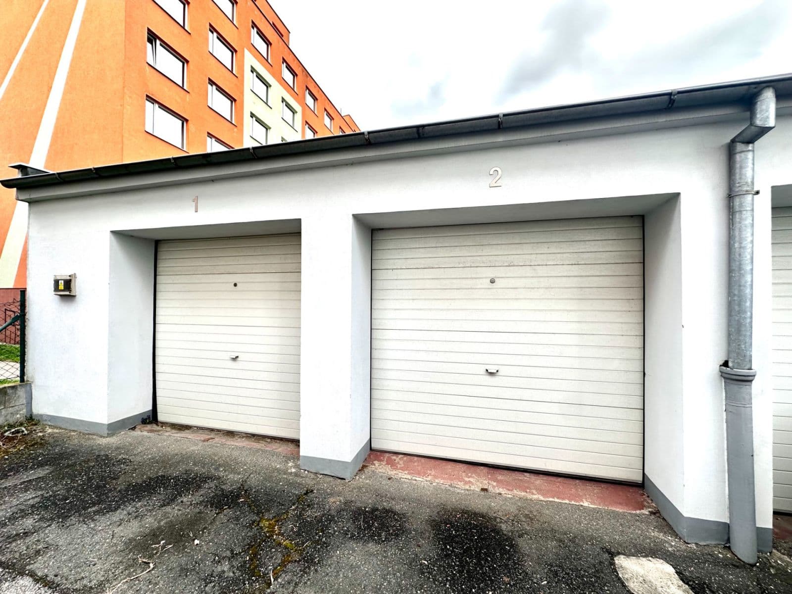 Pronájem garáže 15 m², Hodonínská, Praha, Praha Pronájem garáže 15 m², Hodonínská, Praha, Praha