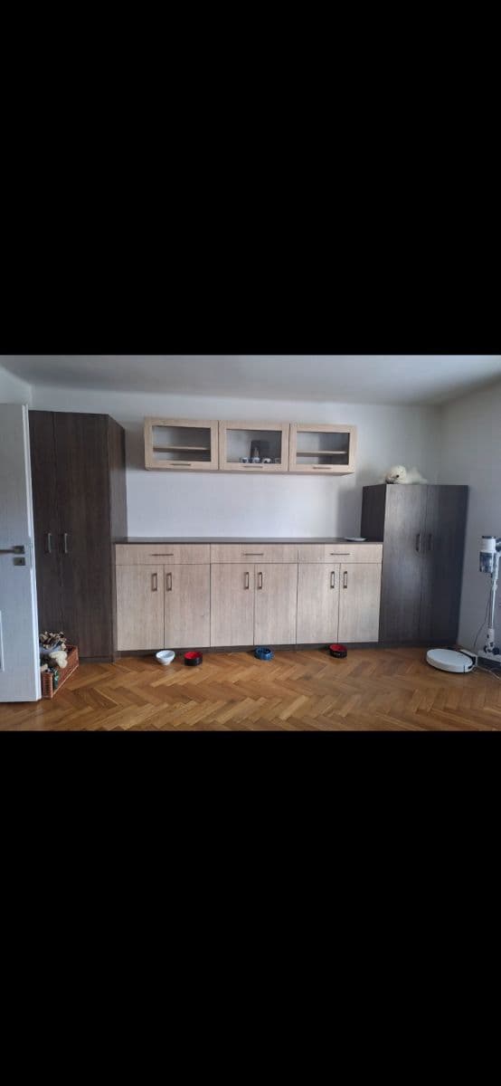 Pronájem bytu 3+1 76 m², Československé armády, Přelouč, Pardubický kraj Pronájem bytu 3+1 76 m², Československé armády, Přelouč, Pardubický kraj