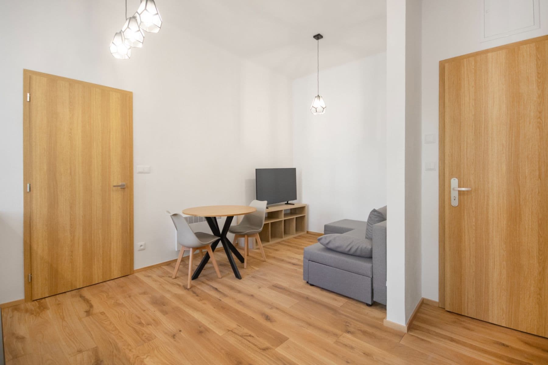 Pronájem bytu 1+kk 29 m², Bělehradská, Praha, Praha Pronájem bytu 1+kk 29 m², Bělehradská, Praha, Praha