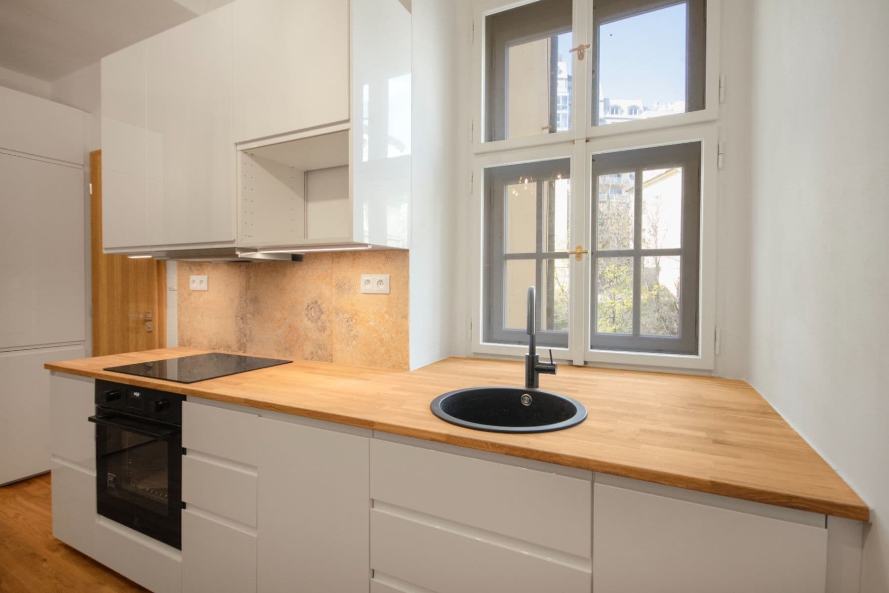 Pronájem bytu 1+kk 29 m², Bělehradská, Praha, Praha Pronájem bytu 1+kk 29 m², Bělehradská, Praha, Praha