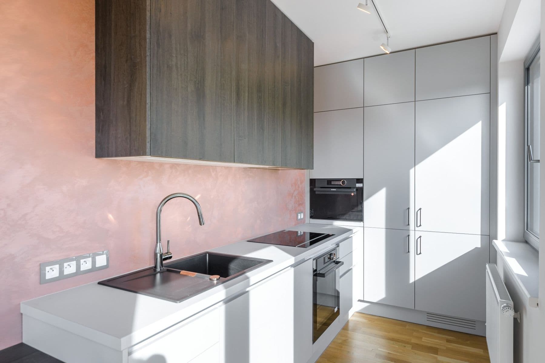 Pronájem bytu 2+kk 63 m², Na Farkáně Ⅰ, Praha, Praha Pronájem bytu 2+kk 63 m², Na Farkáně Ⅰ, Praha, Praha