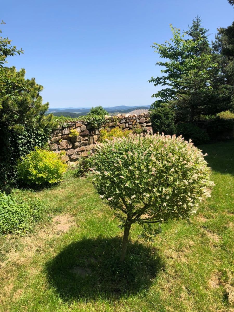 Prodej domu 160 m², pozemek 2.015 m², Bušanovice, Jihočeský kraj Prodej domu 160 m², pozemek 2.015 m², Bušanovice, Jihočeský kraj