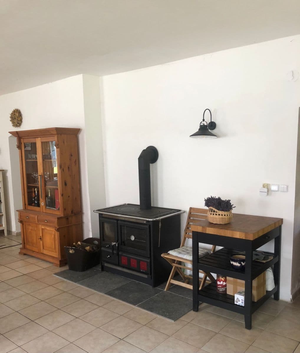 Prodej domu 160 m², pozemek 2.015 m², Bušanovice, Jihočeský kraj Prodej domu 160 m², pozemek 2.015 m², Bušanovice, Jihočeský kraj