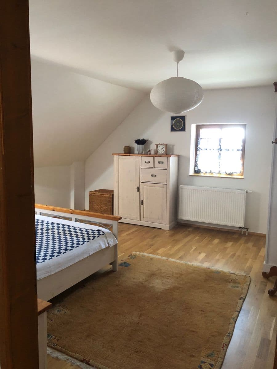 Prodej domu 160 m², pozemek 2.015 m², Bušanovice, Jihočeský kraj Prodej domu 160 m², pozemek 2.015 m², Bušanovice, Jihočeský kraj