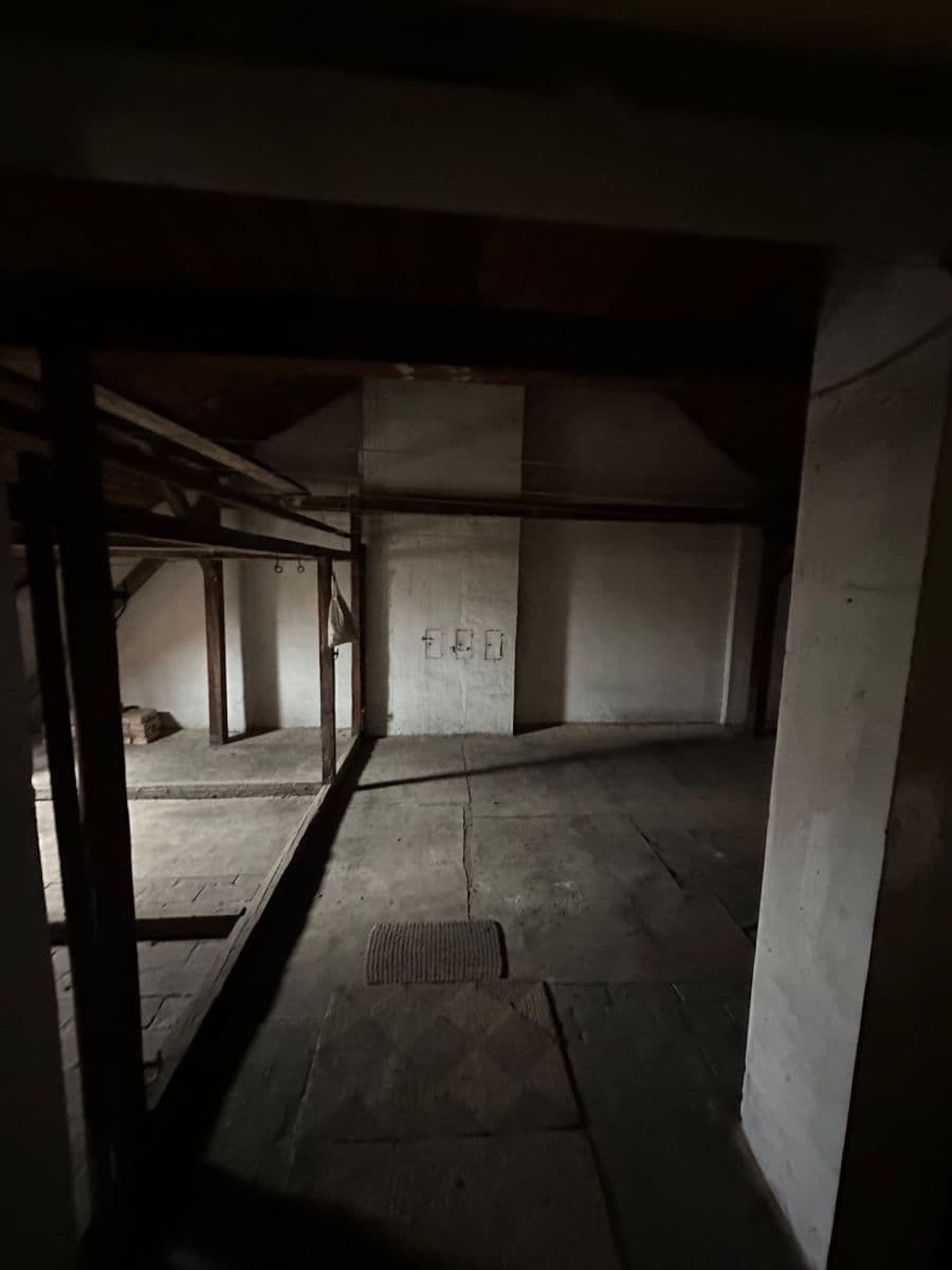 Prodej domu 200 m², pozemek 140 m², Jílkova, Brno, Jihomoravský kraj Prodej domu 200 m², pozemek 140 m², Jílkova, Brno, Jihomoravský kraj