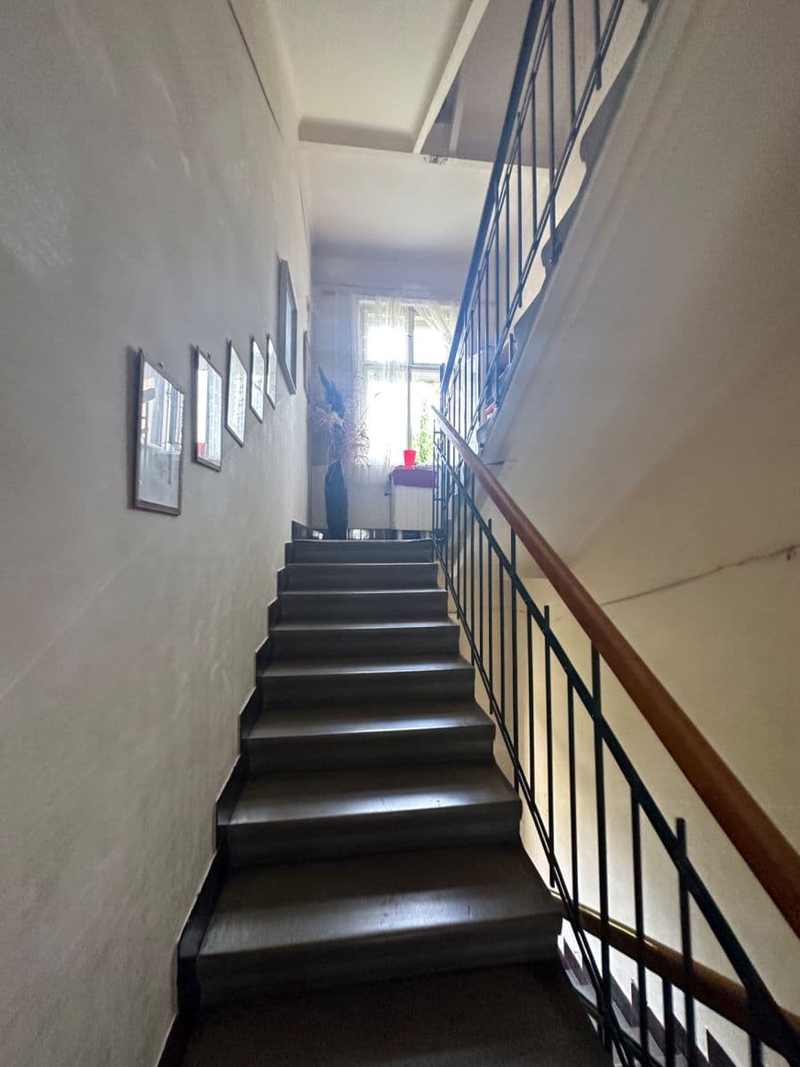 Prodej domu 200 m², pozemek 140 m², Jílkova, Brno, Jihomoravský kraj Prodej domu 200 m², pozemek 140 m², Jílkova, Brno, Jihomoravský kraj