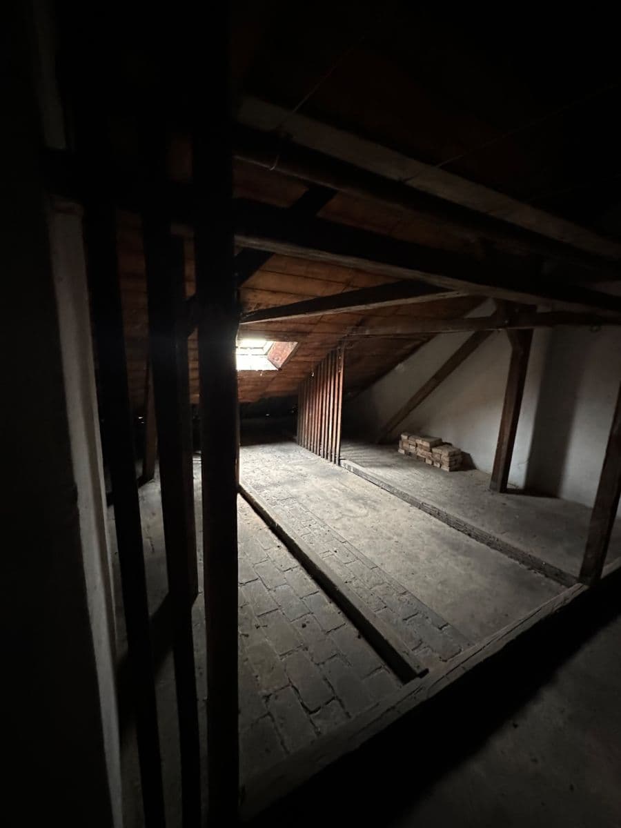 Prodej domu 200 m², pozemek 140 m², Jílkova, Brno, Jihomoravský kraj Prodej domu 200 m², pozemek 140 m², Jílkova, Brno, Jihomoravský kraj