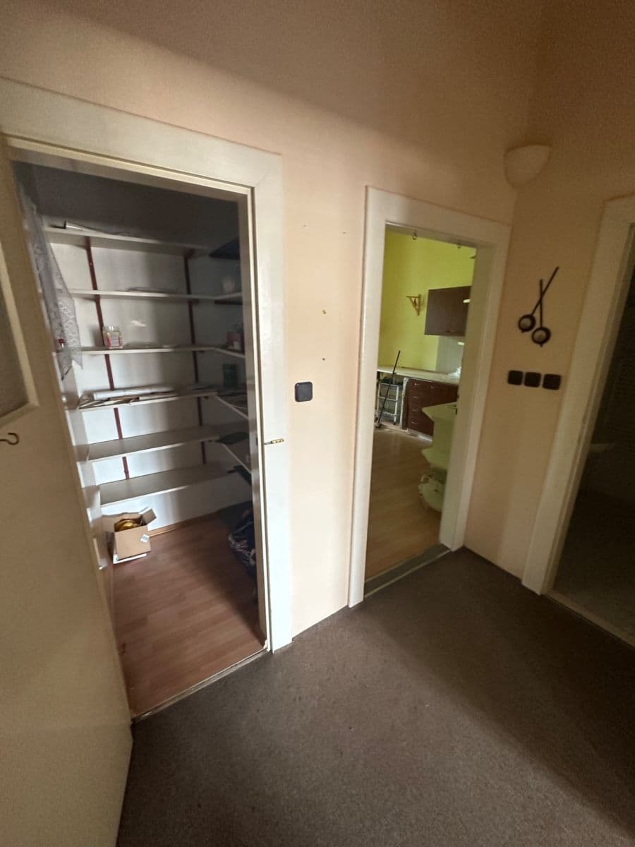 Prodej domu 200 m², pozemek 140 m², Jílkova, Brno, Jihomoravský kraj Prodej domu 200 m², pozemek 140 m², Jílkova, Brno, Jihomoravský kraj