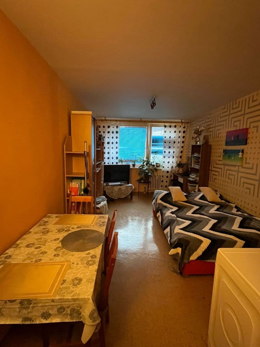 Pronájem bytu 2+kk 43 m², Doležalova, Praha, Praha Pronájem bytu 2+kk 43 m², Doležalova, Praha, Praha