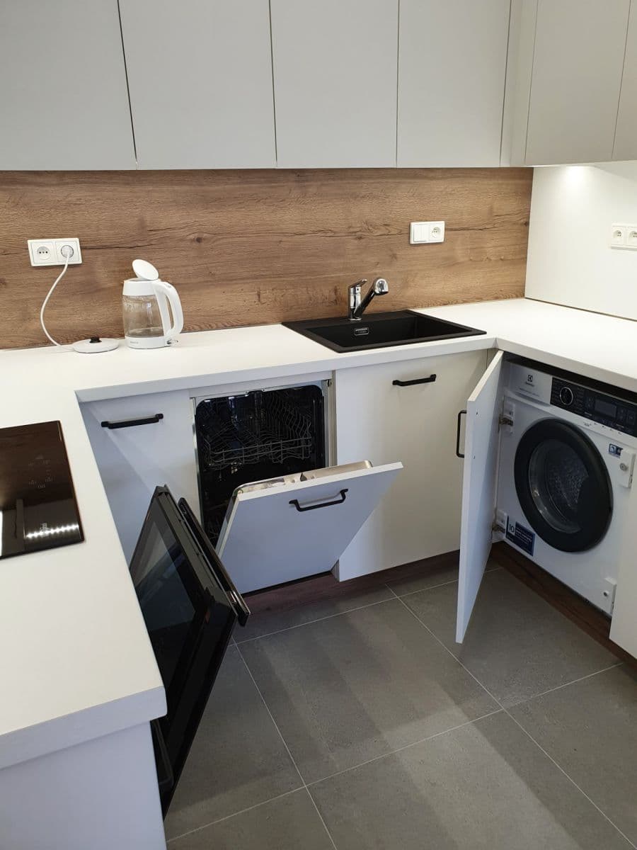 Pronájem bytu 2+kk 62 m², Nemocniční, Plzeň, Plzeňský kraj Pronájem bytu 2+kk 62 m², Nemocniční, Plzeň, Plzeňský kraj