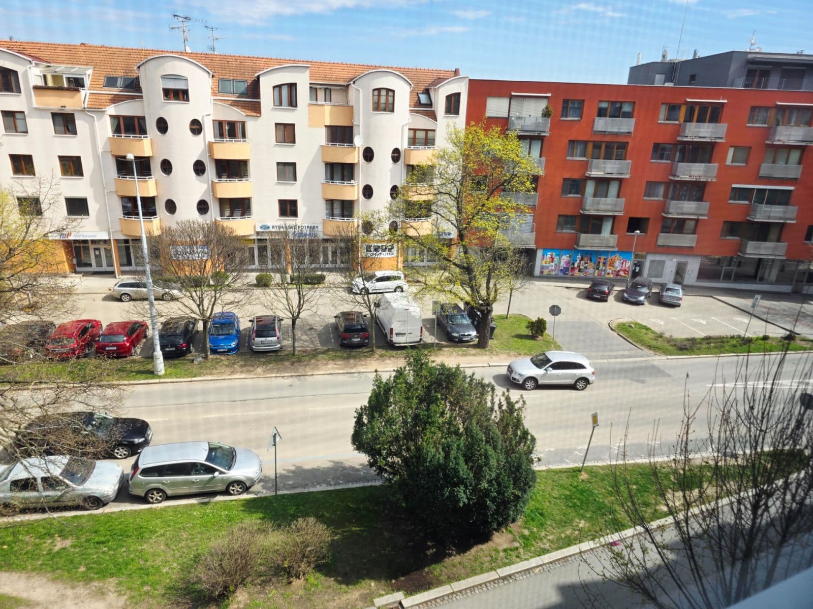 Pronájem bytu 2+kk 55 m², Mojmírovo náměstí, Brno, Jihomoravský kraj Pronájem bytu 2+kk 55 m², Mojmírovo náměstí, Brno, Jihomoravský kraj