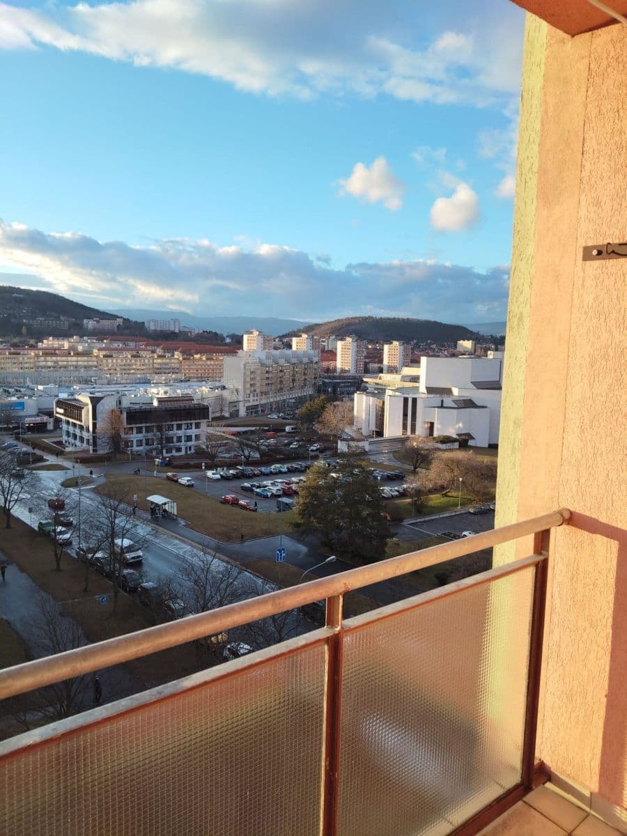 Pronájem bytu 2+1 52 m², Jaroslava Průchy, Most, Ústecký kraj Pronájem bytu 2+1 52 m², Jaroslava Průchy, Most, Ústecký kraj