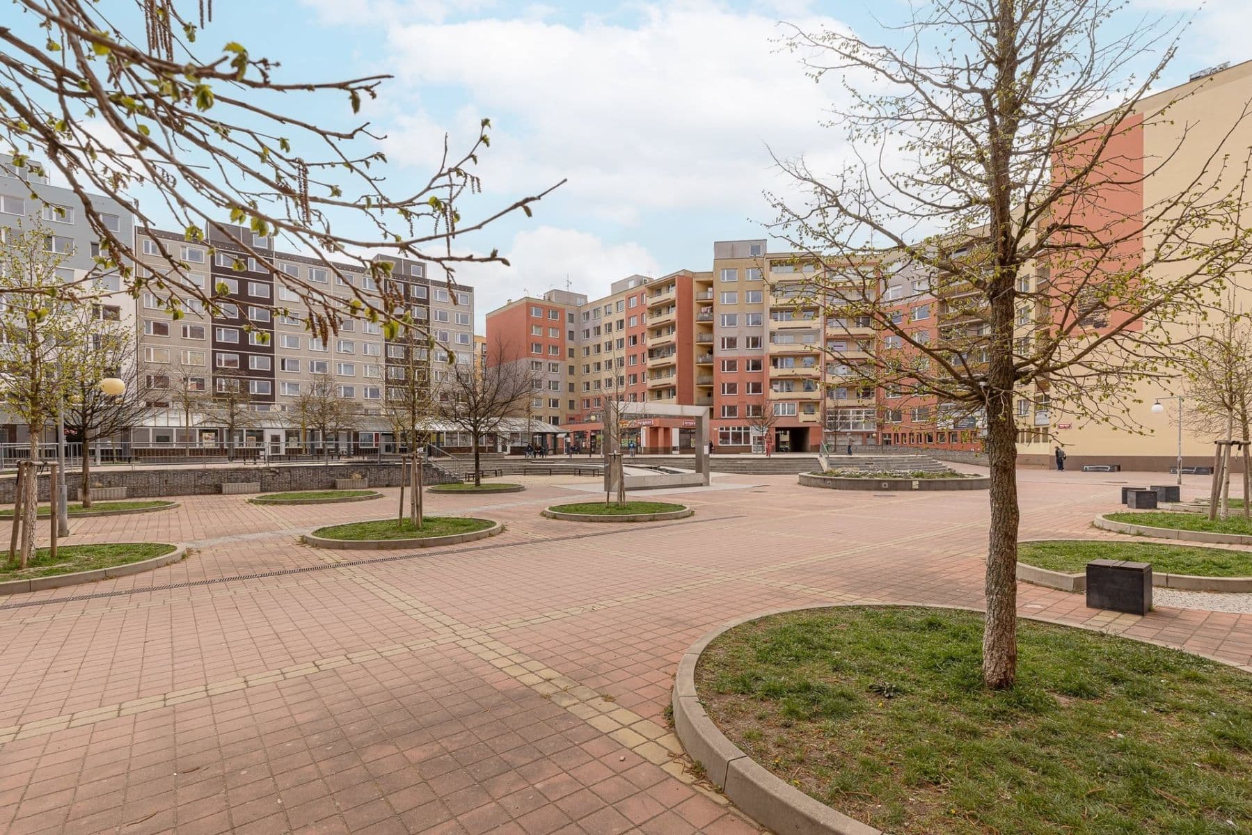 Pronájem bytu 2+kk 52 m², Trnkovo náměstí, Praha, Praha Pronájem bytu 2+kk 52 m², Trnkovo náměstí, Praha, Praha