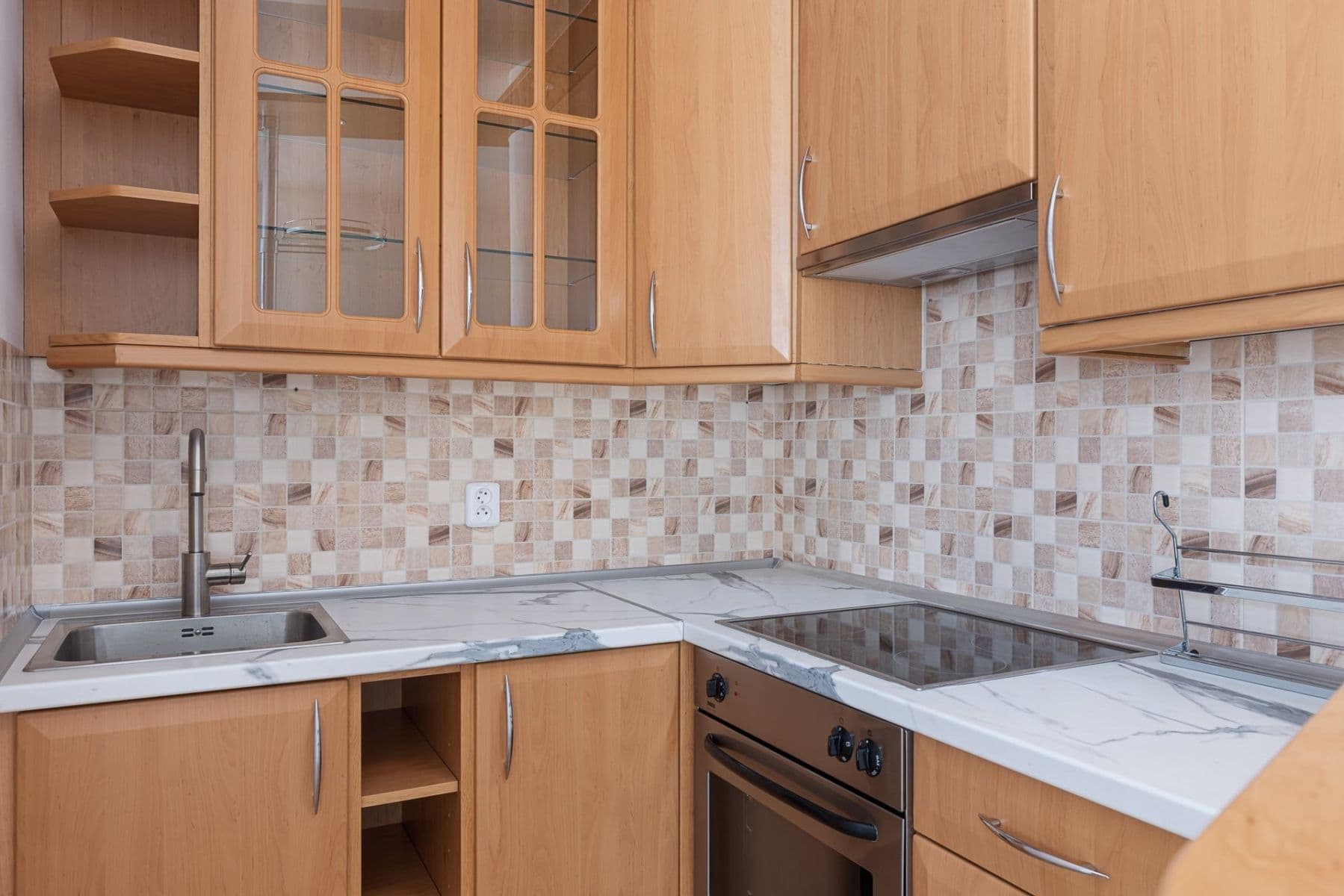 Pronájem bytu 2+kk 52 m², Trnkovo náměstí, Praha, Praha Pronájem bytu 2+kk 52 m², Trnkovo náměstí, Praha, Praha